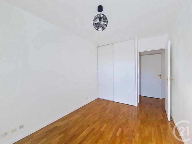 Appartement F3 à vendre - 3 pièces - 60.36 m2 - FRESNES - 94 - ILE-DE-FRANCE - Century 21 Eureka