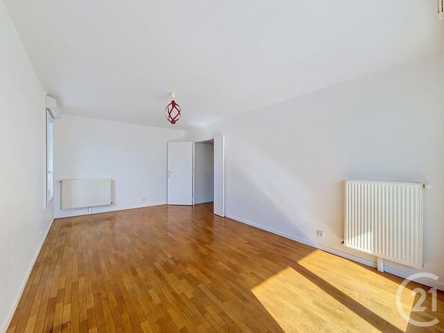 Appartement F3 à vendre - 3 pièces - 60.36 m2 - FRESNES - 94 - ILE-DE-FRANCE - Century 21 Eureka