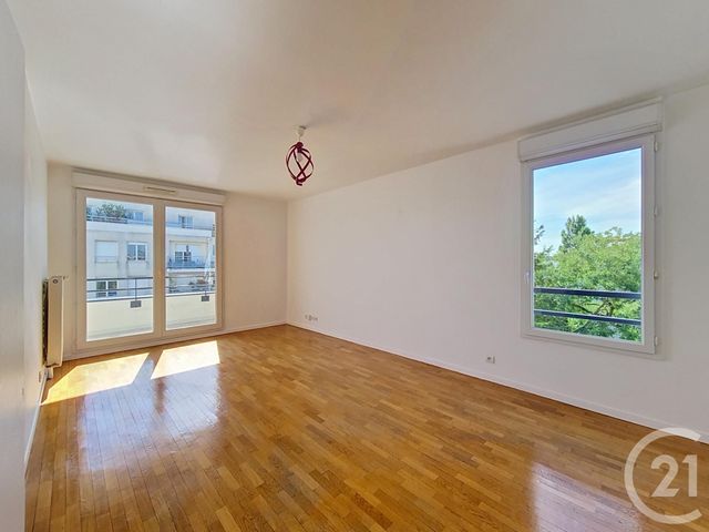 Appartement F3 à vendre - 3 pièces - 60.36 m2 - FRESNES - 94 - ILE-DE-FRANCE - Century 21 Eureka