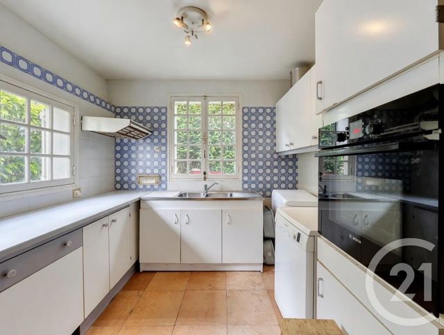 maison à vendre - 6 pièces - 130.37 m2 - FRESNES - 94 - ILE-DE-FRANCE - Century 21 Eureka