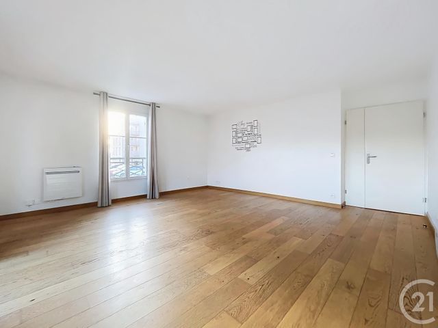 Appartement F4 à vendre - 4 pièces - 85.68 m2 - RUNGIS - 94 - ILE-DE-FRANCE - Century 21 Eureka