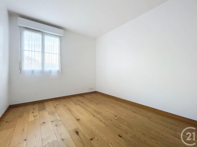 Appartement F4 à vendre - 4 pièces - 85.68 m2 - RUNGIS - 94 - ILE-DE-FRANCE - Century 21 Eureka