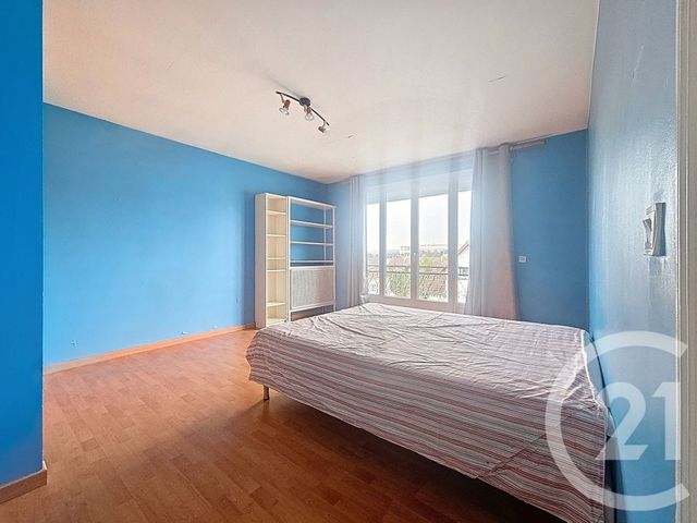 maison à vendre - 6 pièces - 149.26 m2 - FRESNES - 94 - ILE-DE-FRANCE - Century 21 Eureka