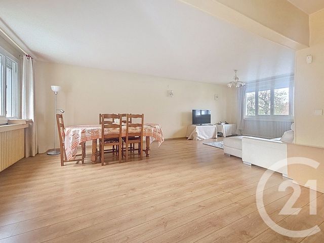 maison à vendre - 6 pièces - 149.26 m2 - FRESNES - 94 - ILE-DE-FRANCE - Century 21 Eureka