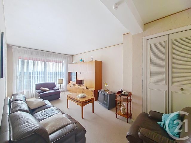 Appartement F3 à vendre - 3 pièces - 49.84 m2 - FRESNES - 94 - ILE-DE-FRANCE - Century 21 Eureka