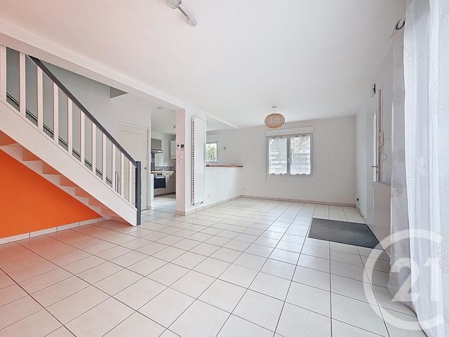 Afficher la photo en grand maison à vendre - 4 pièces - 84.0 m2 - FRESNES - 94 - ILE-DE-FRANCE - Century 21 Eureka