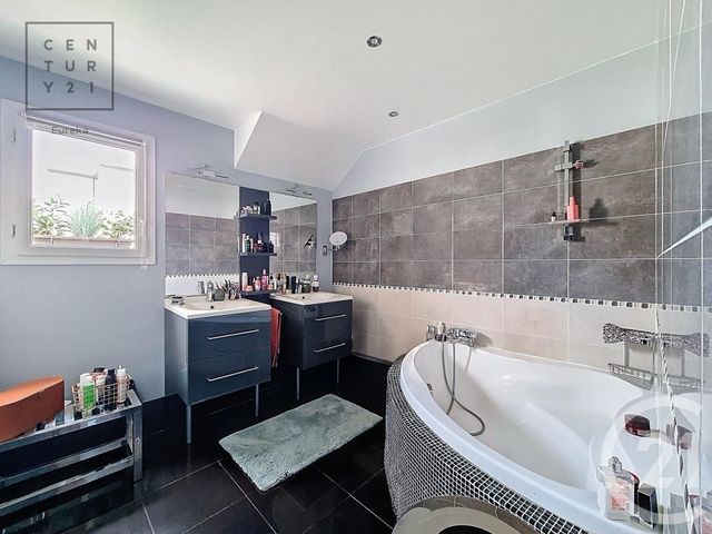 Afficher la photo en grand maison à vendre - 6 pièces - 126.64 m2 - RUNGIS - 94 - ILE-DE-FRANCE - Century 21 Eureka