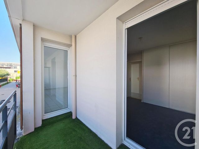 Appartement F3 à vendre - 3 pièces - 47.83 m2 - FRESNES - 94 - ILE-DE-FRANCE - Century 21 Eureka