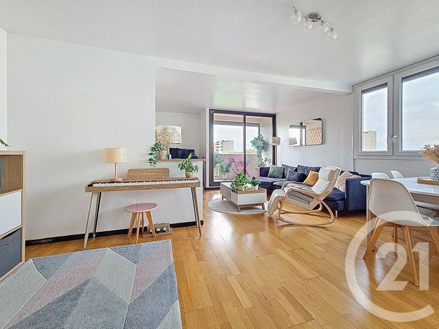 Appartement F5 à vendre - 5 pièces - 73.59 m2 - FRESNES - 94 - ILE-DE-FRANCE - Century 21 Eureka