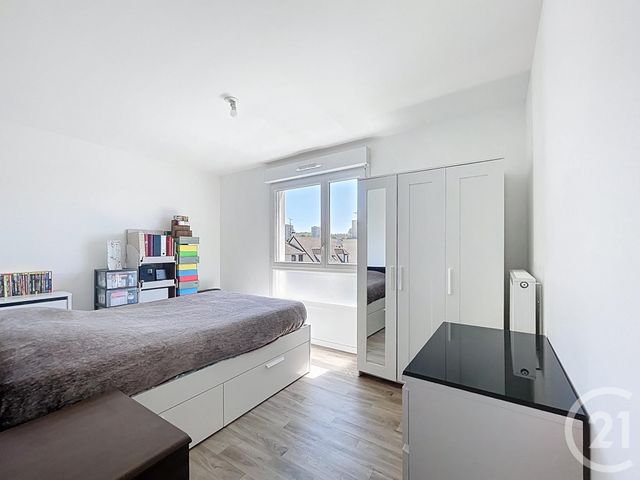 Appartement F4 à vendre - 4 pièces - 79.4 m2 - FRESNES - 94 - ILE-DE-FRANCE - Century 21 Eureka