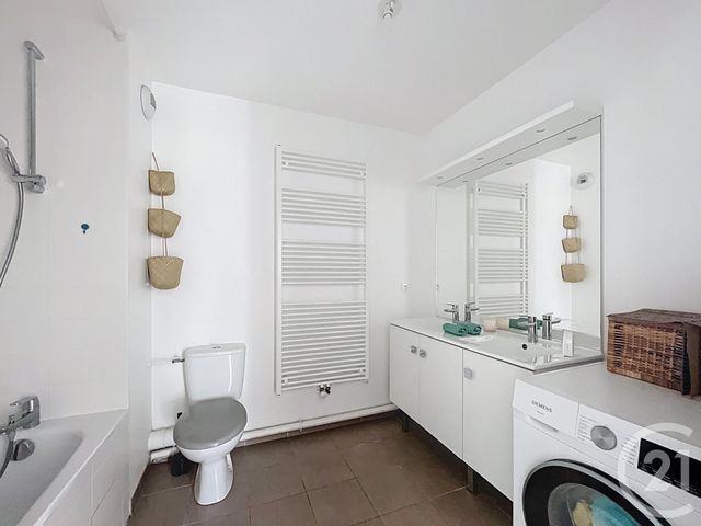 Appartement F4 à vendre - 4 pièces - 79.4 m2 - FRESNES - 94 - ILE-DE-FRANCE - Century 21 Eureka