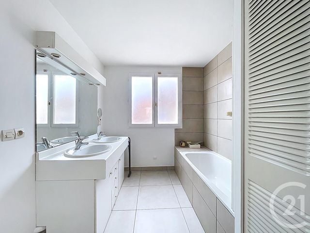 maison à vendre - 6 pièces - 131.0 m2 - RUNGIS - 94 - ILE-DE-FRANCE - Century 21 Eureka