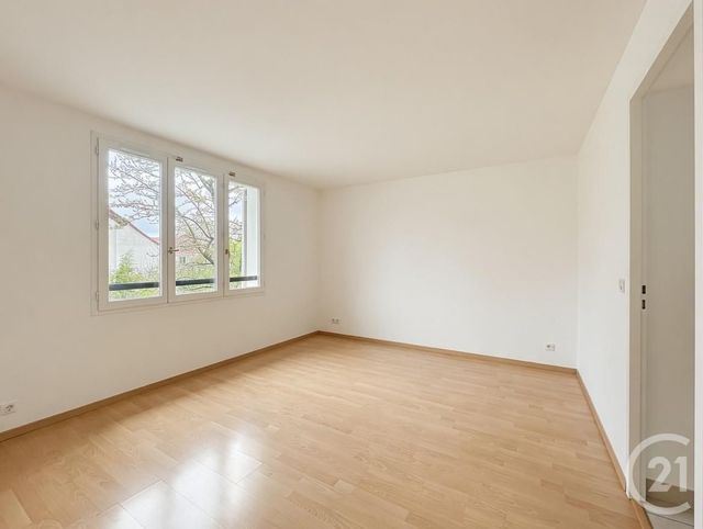 maison à vendre - 6 pièces - 131.0 m2 - RUNGIS - 94 - ILE-DE-FRANCE - Century 21 Eureka