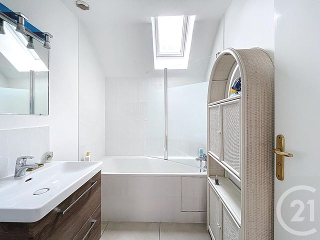 maison à vendre - 6 pièces - 131.0 m2 - RUNGIS - 94 - ILE-DE-FRANCE - Century 21 Eureka