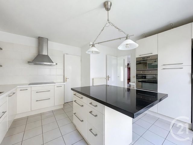 maison à vendre - 6 pièces - 131.0 m2 - RUNGIS - 94 - ILE-DE-FRANCE - Century 21 Eureka