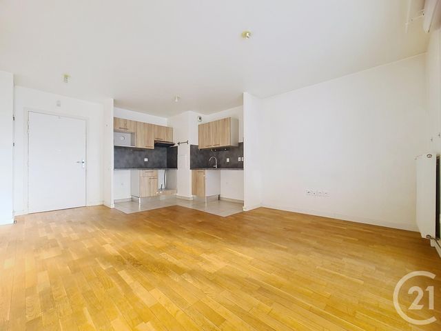 Appartement F2 à vendre - 2 pièces - 40.46 m2 - FRESNES - 94 - ILE-DE-FRANCE - Century 21 Eureka