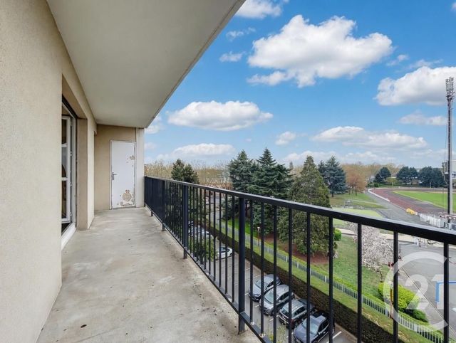 Appartement F2 à vendre - 2 pièces - 54.17 m2 - FRESNES - 94 - ILE-DE-FRANCE - Century 21 Eureka