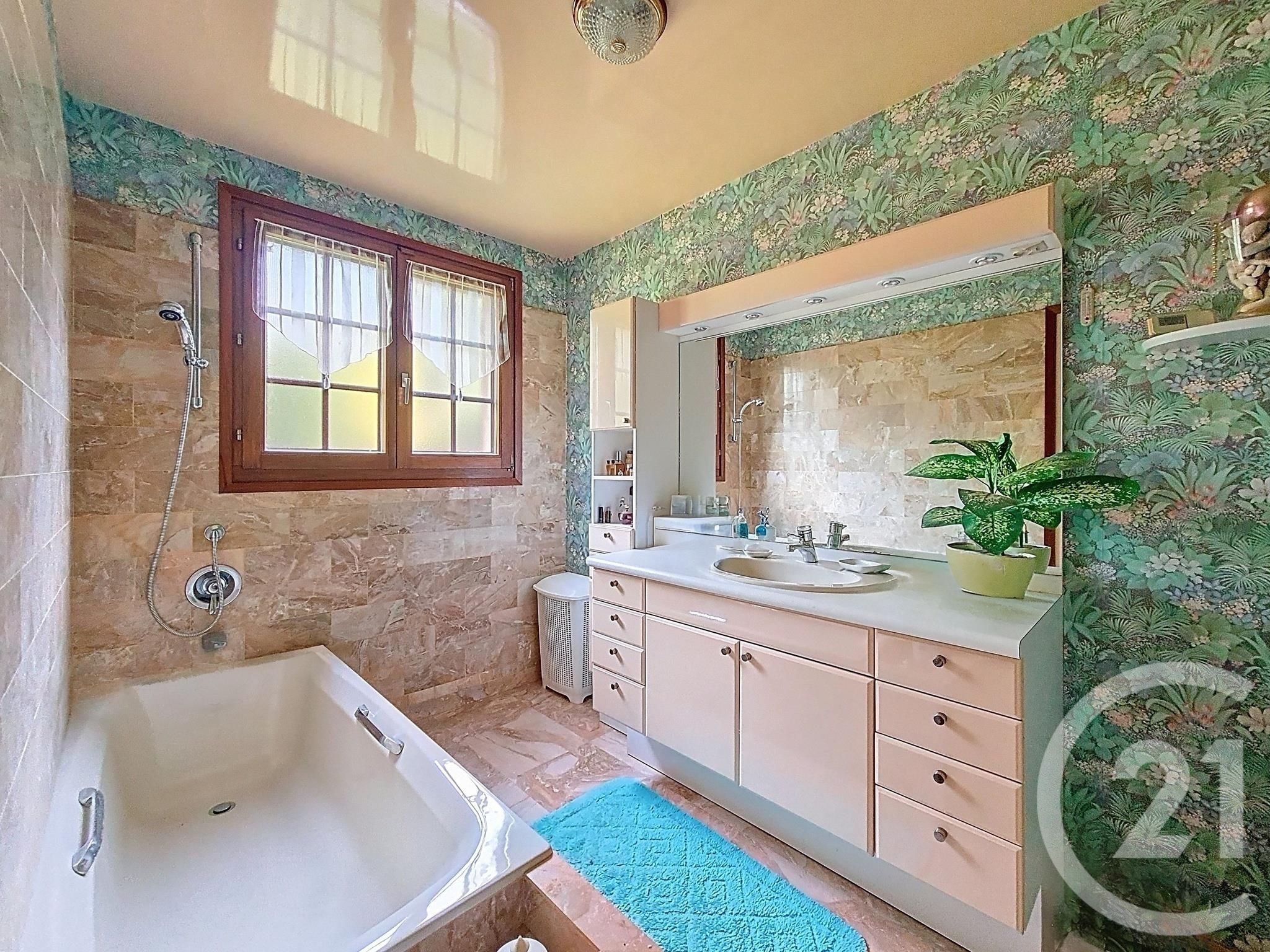 maison à vendre - 6 pièces - 109.14 m2 - RUNGIS - 94 - ILE-DE-FRANCE - Century 21 Eureka — 19