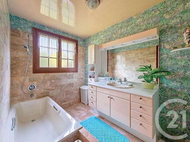 maison à vendre - 6 pièces - 109.14 m2 - RUNGIS - 94 - ILE-DE-FRANCE - Century 21 Eureka