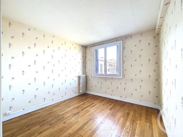 Appartement F5 à vendre - 5 pièces - 79.89 m2 - FRESNES - 94 - ILE-DE-FRANCE - Century 21 Eureka