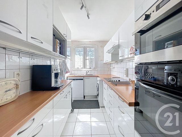 Appartement F3 à vendre - 3 pièces - 64.2 m2 - RUNGIS - 94 - ILE-DE-FRANCE - Century 21 Eureka