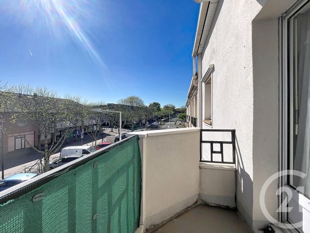 Appartement F3 à vendre - 3 pièces - 64.2 m2 - RUNGIS - 94 - ILE-DE-FRANCE - Century 21 Eureka