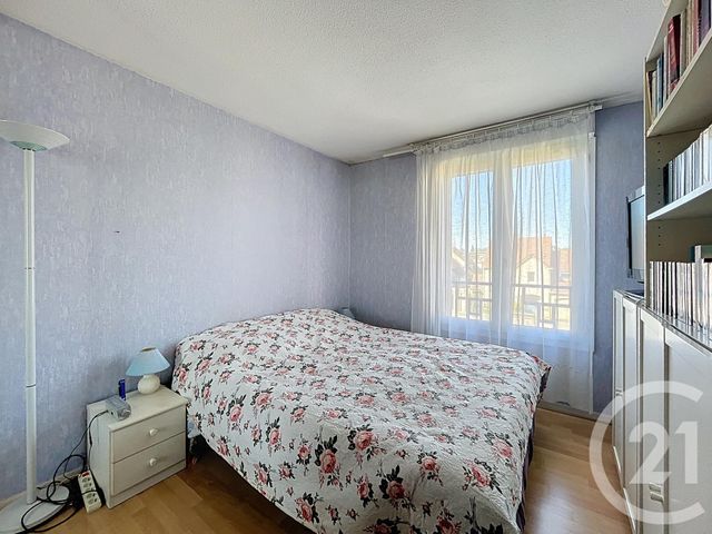 Appartement F3 à vendre - 3 pièces - 64.2 m2 - RUNGIS - 94 - ILE-DE-FRANCE - Century 21 Eureka