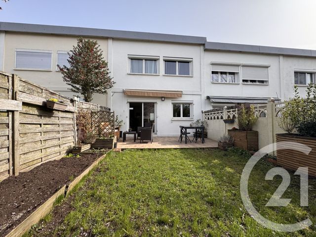 maison à vendre - 4 pièces - 65.67 m2 - FRESNES - 94 - ILE-DE-FRANCE - Century 21 Eureka