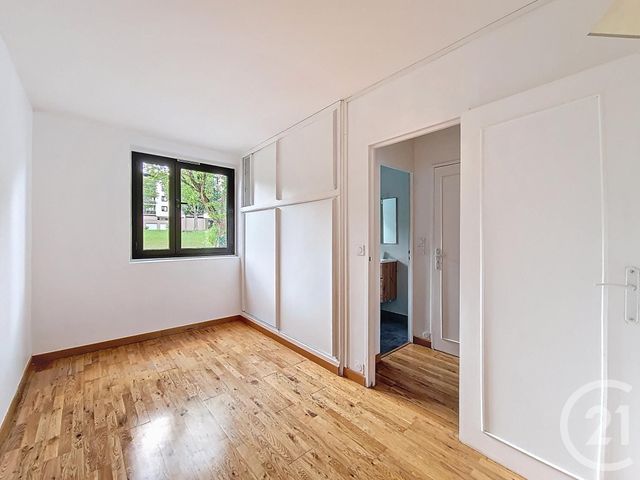 Afficher la photo en grand Appartement F3 à vendre - 3 pièces - 54.56 m2 - RUNGIS - 94 - ILE-DE-FRANCE - Century 21 Eureka