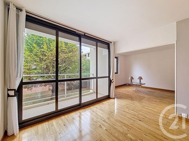 Afficher la photo en grand Appartement F3 à vendre - 3 pièces - 54.56 m2 - RUNGIS - 94 - ILE-DE-FRANCE - Century 21 Eureka