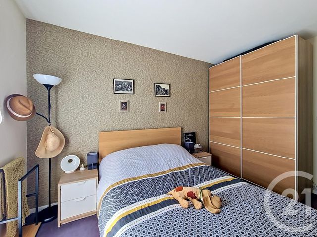 Appartement F4 à vendre - 4 pièces - 63.02 m2 - FRESNES - 94 - ILE-DE-FRANCE - Century 21 Eureka