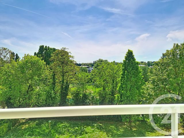 Appartement F4 à vendre - 4 pièces - 63.02 m2 - FRESNES - 94 - ILE-DE-FRANCE - Century 21 Eureka