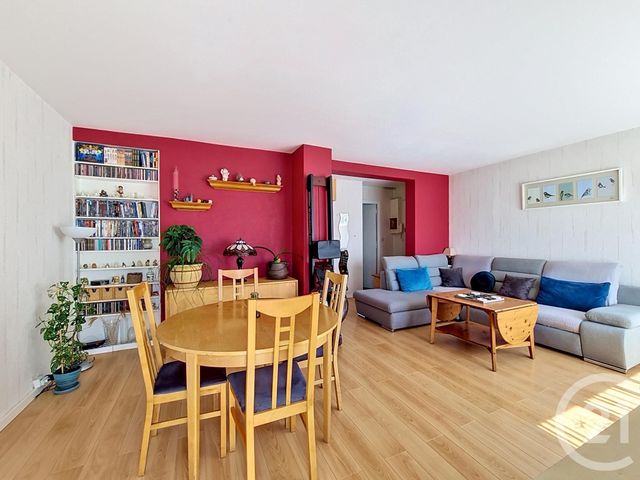 Appartement F4 à vendre - 4 pièces - 63.02 m2 - FRESNES - 94 - ILE-DE-FRANCE - Century 21 Eureka