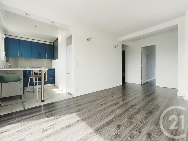 Appartement F3 à louer - 3 pièces - 50.05 m2 - FRESNES - 94 - ILE-DE-FRANCE - Century 21 Eureka