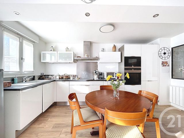 Appartement F3 à vendre - 3 pièces - 64.06 m2 - RUNGIS - 94 - ILE-DE-FRANCE - Century 21 Eureka