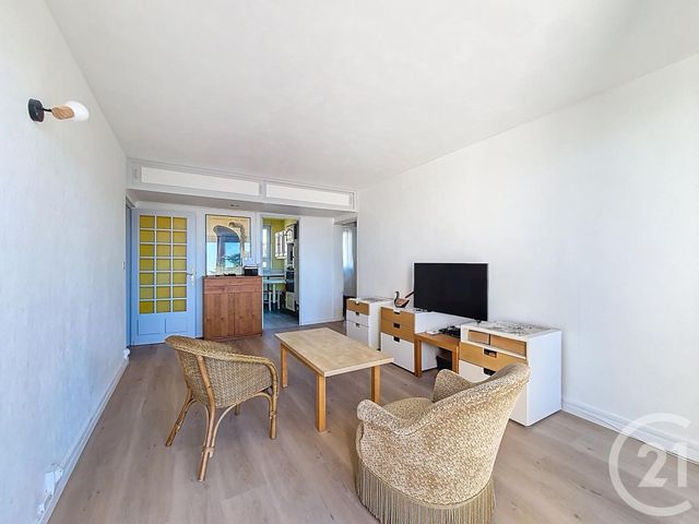 Appartement F4 à vendre - 4 pièces - 68.36 m2 - RUNGIS - 94 - ILE-DE-FRANCE - Century 21 Eureka