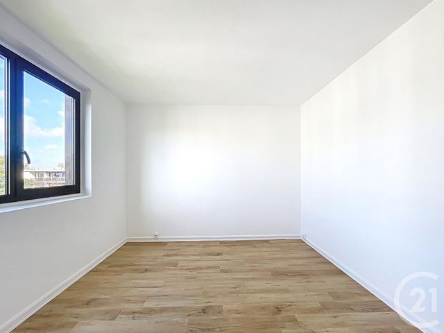 Appartement F3 à vendre - 3 pièces - 55.0 m2 - RUNGIS - 94 - ILE-DE-FRANCE - Century 21 Eureka