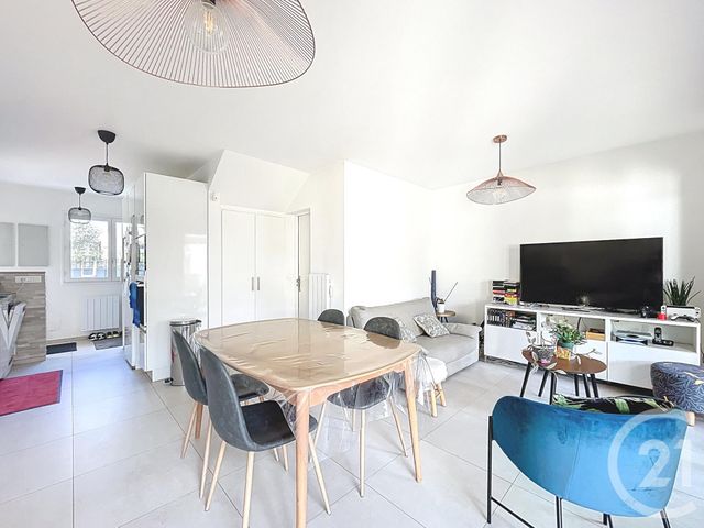 maison à vendre - 5 pièces - 100.94 m2 - FRESNES - 94 - ILE-DE-FRANCE - Century 21 Eureka