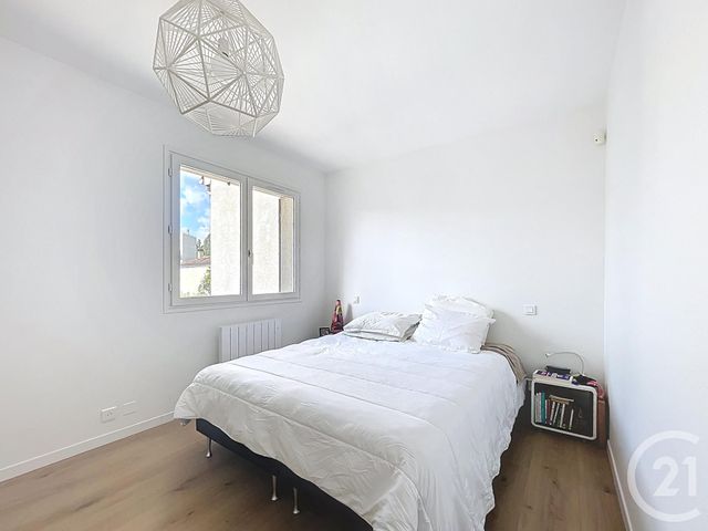 maison à vendre - 5 pièces - 100.94 m2 - FRESNES - 94 - ILE-DE-FRANCE - Century 21 Eureka