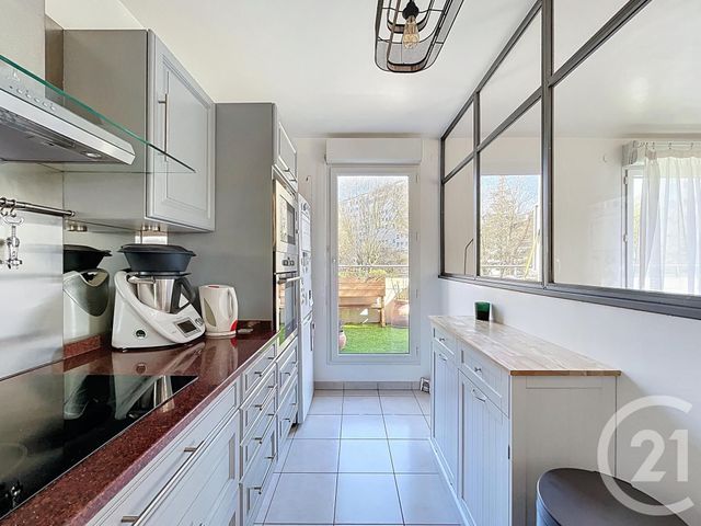 Appartement F4 à vendre - 4 pièces - 74.61 m2 - FRESNES - 94 - ILE-DE-FRANCE - Century 21 Eureka