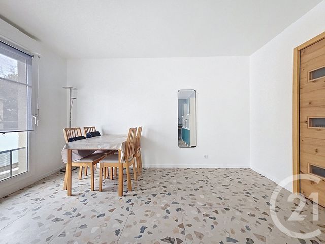 Appartement F3 à vendre - 3 pièces - 64.92 m2 - RUNGIS - 94 - ILE-DE-FRANCE - Century 21 Eureka