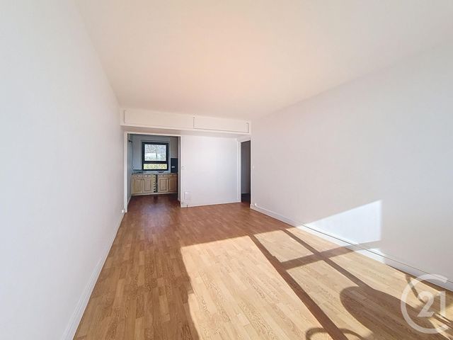 Afficher la photo en grand Appartement F3 à vendre - 3 pièces - 54.37 m2 - RUNGIS - 94 - ILE-DE-FRANCE - Century 21 Eureka