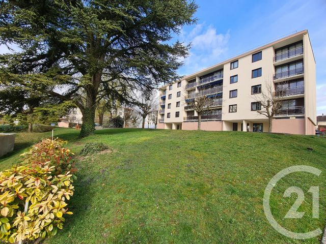 Afficher la photo en grand Appartement F3 à vendre - 3 pièces - 54.37 m2 - RUNGIS - 94 - ILE-DE-FRANCE - Century 21 Eureka