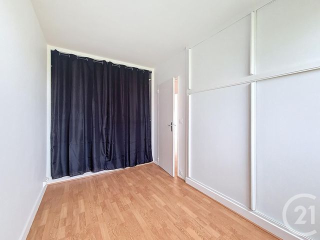 Afficher la photo en grand Appartement F3 à vendre - 3 pièces - 54.37 m2 - RUNGIS - 94 - ILE-DE-FRANCE - Century 21 Eureka