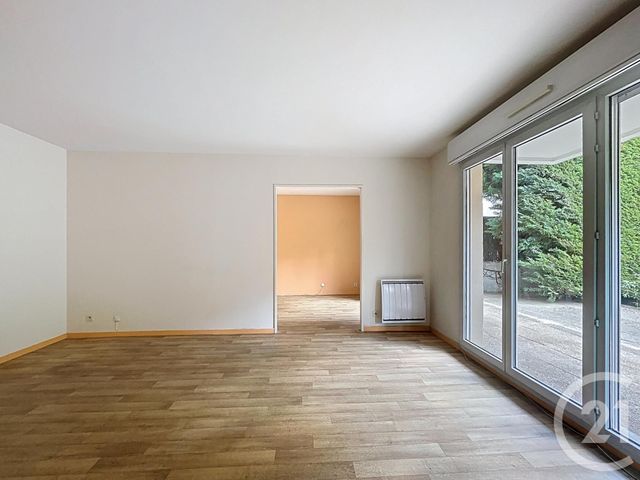 Appartement F4 à vendre - 4 pièces - 74.52 m2 - FRESNES - 94 - ILE-DE-FRANCE - Century 21 Eureka