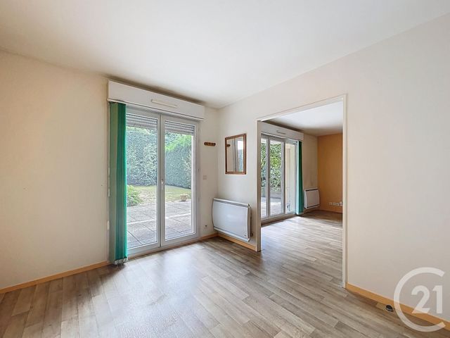 Appartement F4 à vendre - 4 pièces - 74.52 m2 - FRESNES - 94 - ILE-DE-FRANCE - Century 21 Eureka