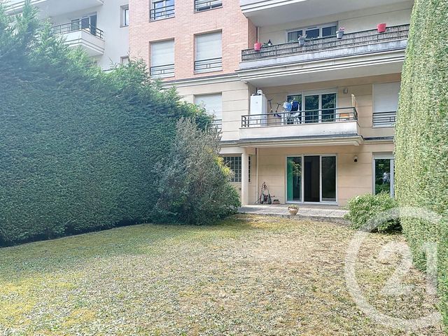 Appartement F4 à vendre - 4 pièces - 74.52 m2 - FRESNES - 94 - ILE-DE-FRANCE - Century 21 Eureka