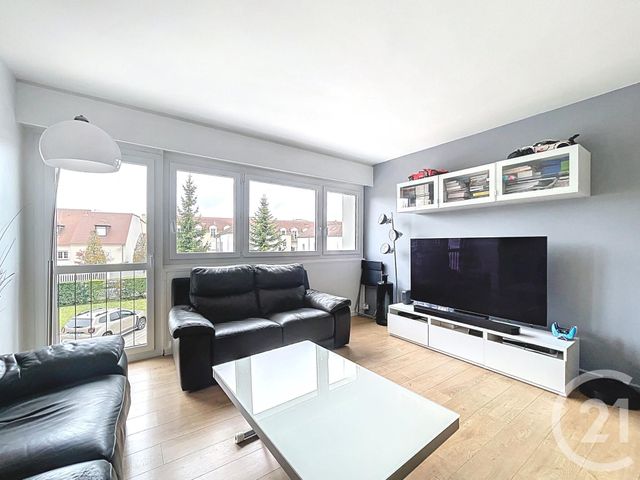 Appartement F4 à vendre - 4 pièces - 72.49 m2 - RUNGIS - 94 - ILE-DE-FRANCE - Century 21 Eureka