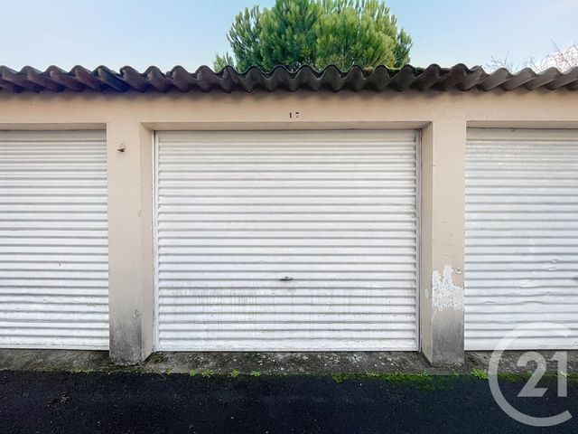 parking à vendre - 13.0 m2 - FRESNES - 94 - ILE-DE-FRANCE - Century 21 Eureka