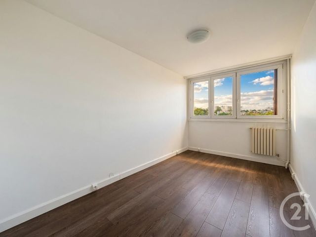 Appartement F3 à vendre - 3 pièces - 72.5 m2 - FRESNES - 94 - ILE-DE-FRANCE - Century 21 Eureka